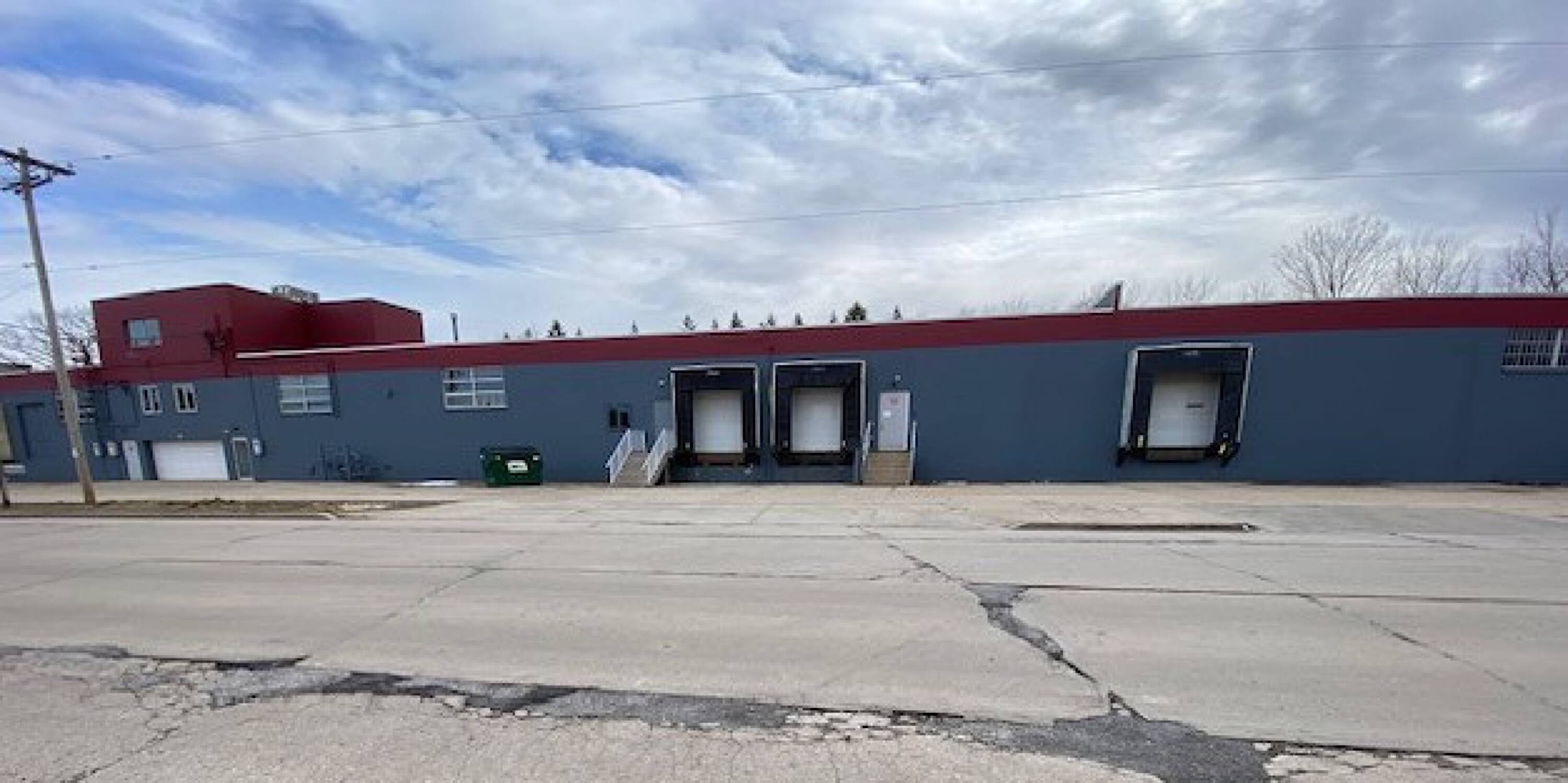 1515 Ellis St, Waukesha, WI 53186