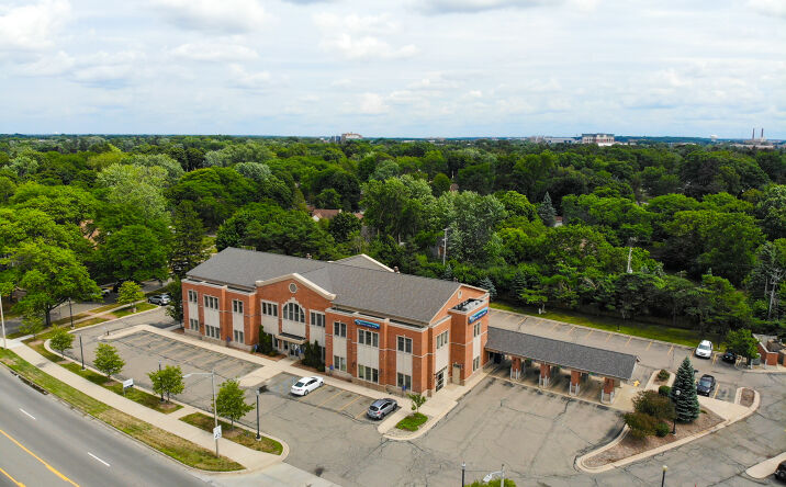 Pictures of Office property located at 1427 W Saginaw St, East Lansing, MI 48823 for lease - image #1