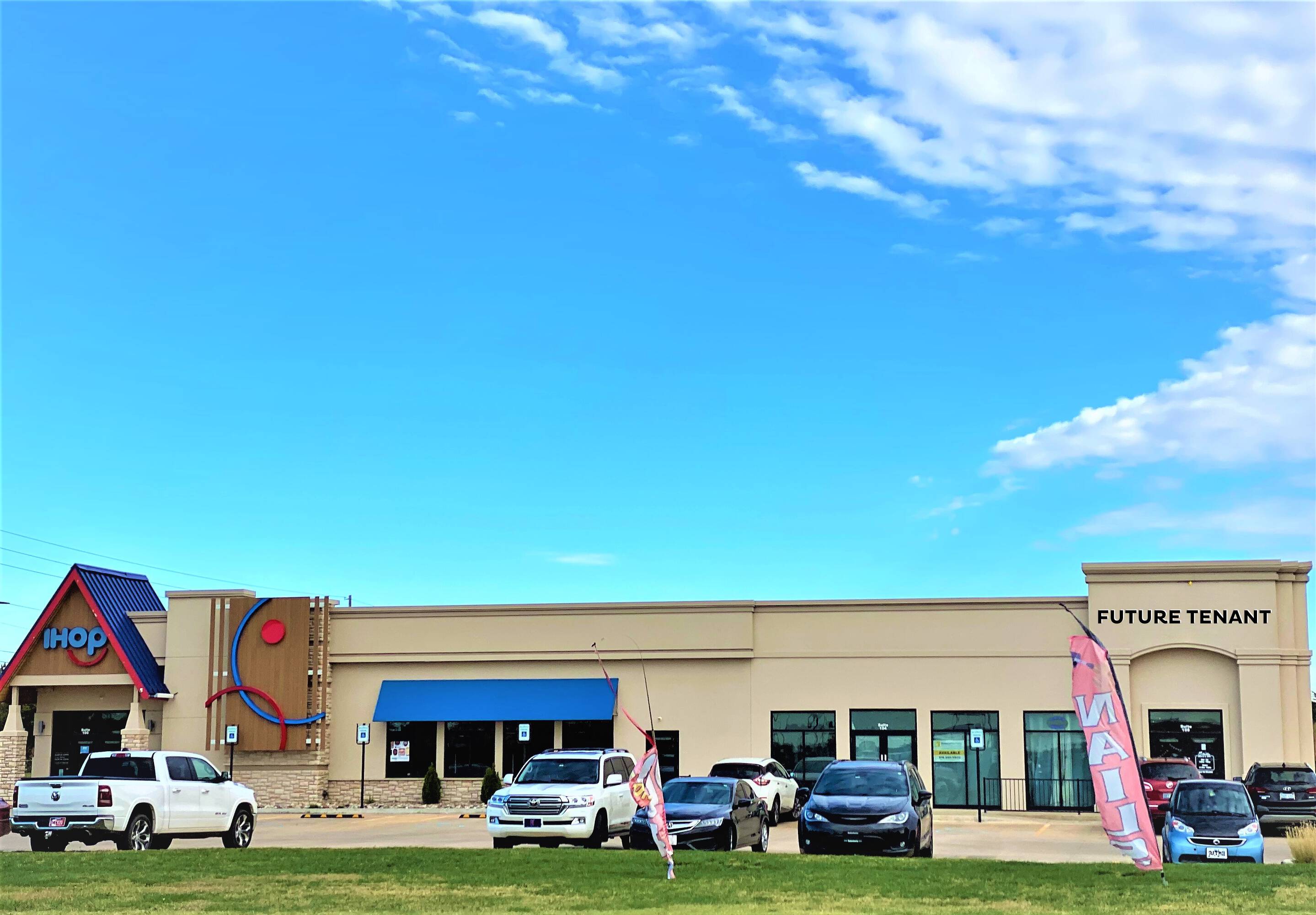 526 S Ridge Rd, Wichita, KS 67209 | Crexi.com