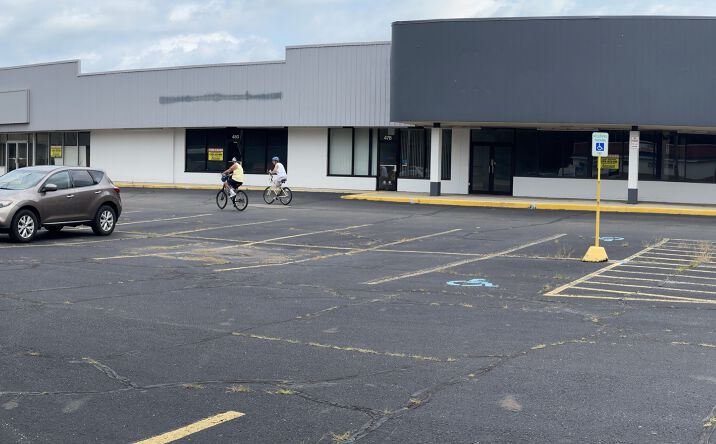 Pictures of Retail property located at 440 Marshall Street, Coldwater, MI 49036 for lease - image #1