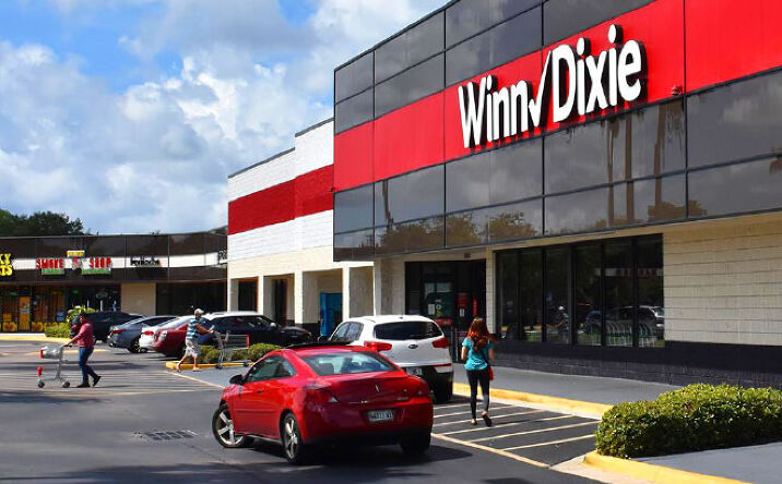 Pictures of Retail property located at 11002 4th St N, St. Petersburg, FL 33716 for lease - image #1