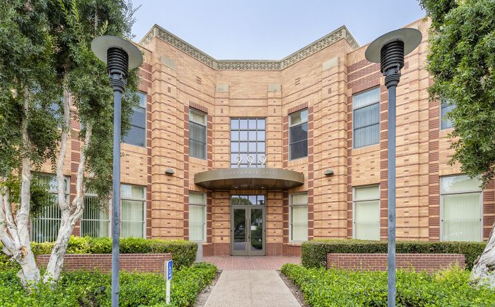 Pictures of Office property located at 999 Corporate Dr, Suite 100, Ladera Ranch, CA 92694 for lease - image #1