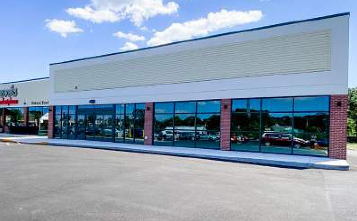 Pictures of Retail property located at 2574 W Shore Rd, Warwick, RI 02889 for lease - image #1