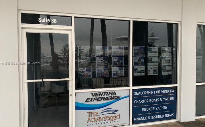 Pictures of Office property located at 1800 Sunset Harbour Dr, Miami Beach, FL 33139 for lease - image #1