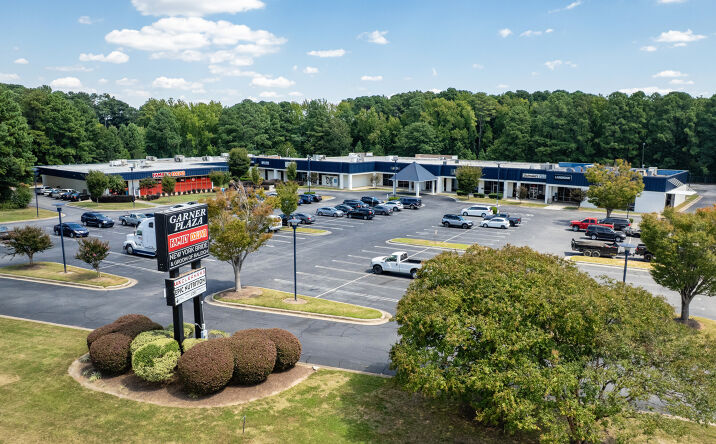 Pictures of Retail property located at 505-537 Plaza Circle, Garner, NC 27529 for lease - image #1