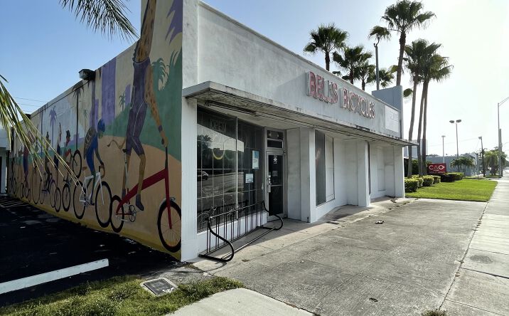 1949 NE 163rd St, North Miami Beach, FL 33162 | Crexi.com