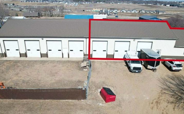 Pictures of Industrial property located at 1109 S Commerce Ave, Sioux Falls, SD 57110 for lease - image #1