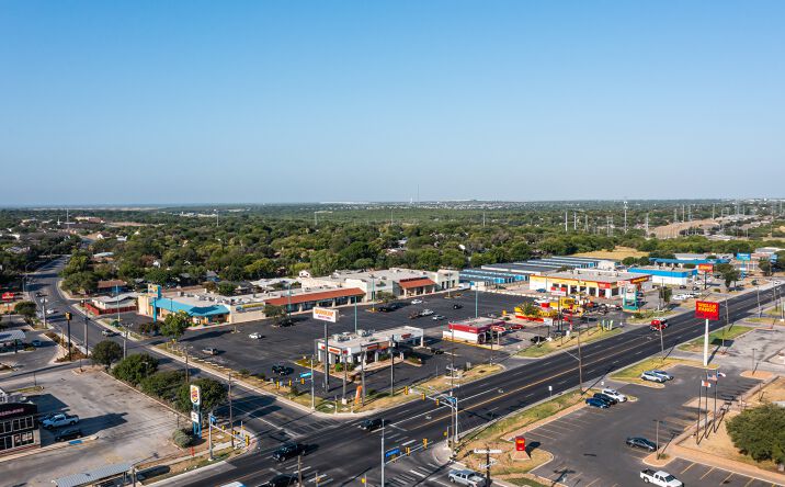 Pictures of Retail property located at 8300 Marbach Rd, San Antonio, TX 78227 for lease - image #1