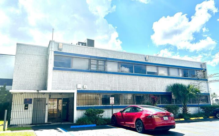 Pictures of Office, Industrial property located at 1355 NW 97th Ave, Doral, FL 33172 for lease - image #1