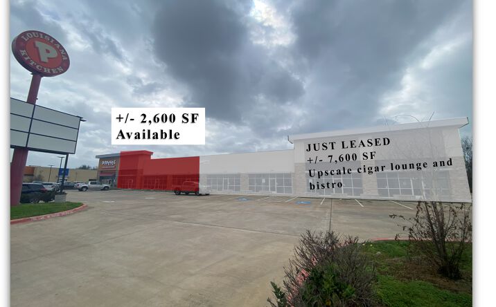 Pictures of Retail property located at 3833 S Main St, Stafford, TX 77477 for lease - image #1