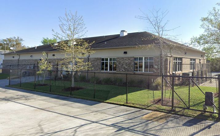 Pictures of Office property located at 2902 Florida Blvd, Baton Rouge, LA 70802 for lease - image #1