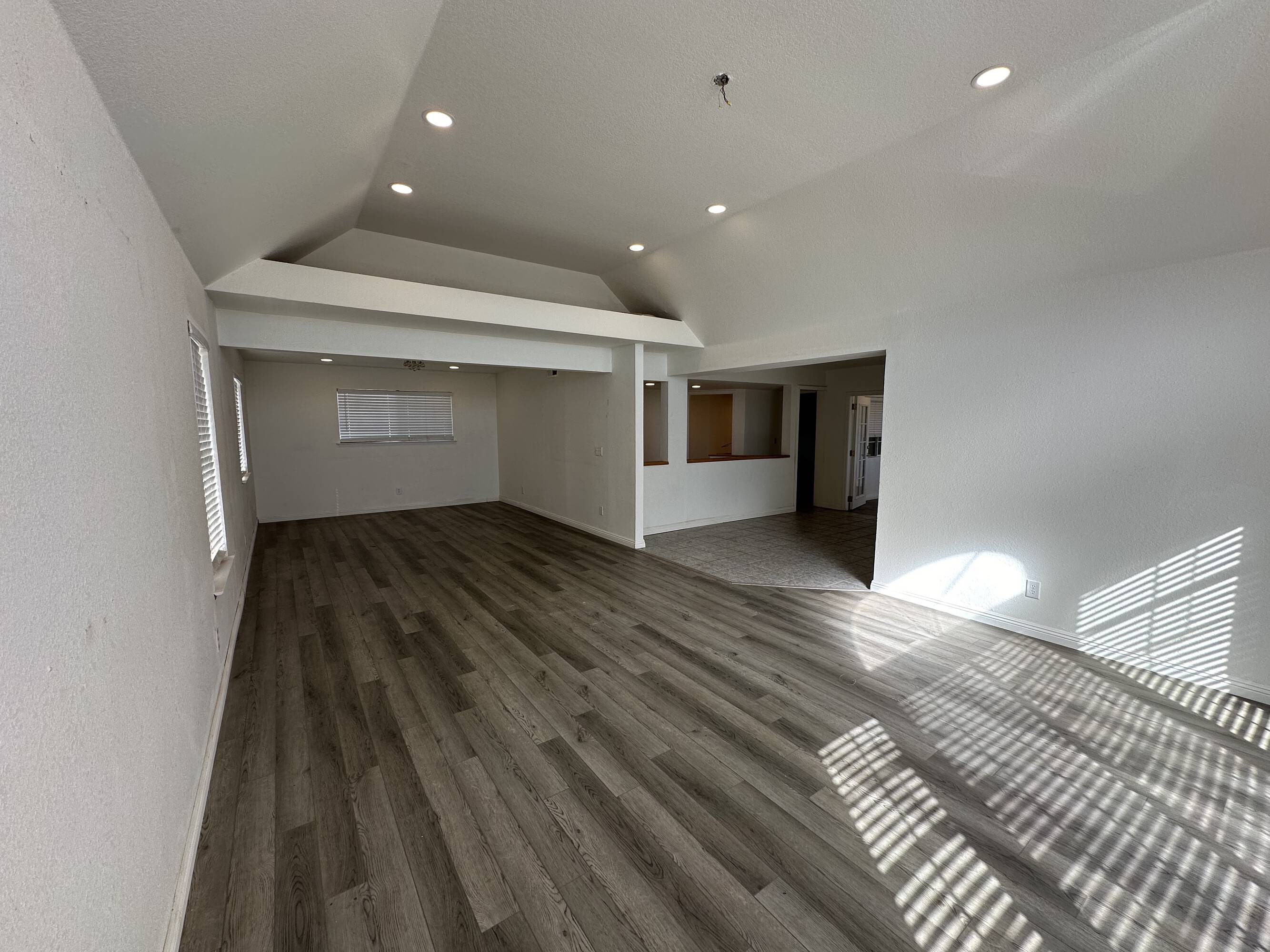 29369 Auberry Rd, Prather, CA 93651