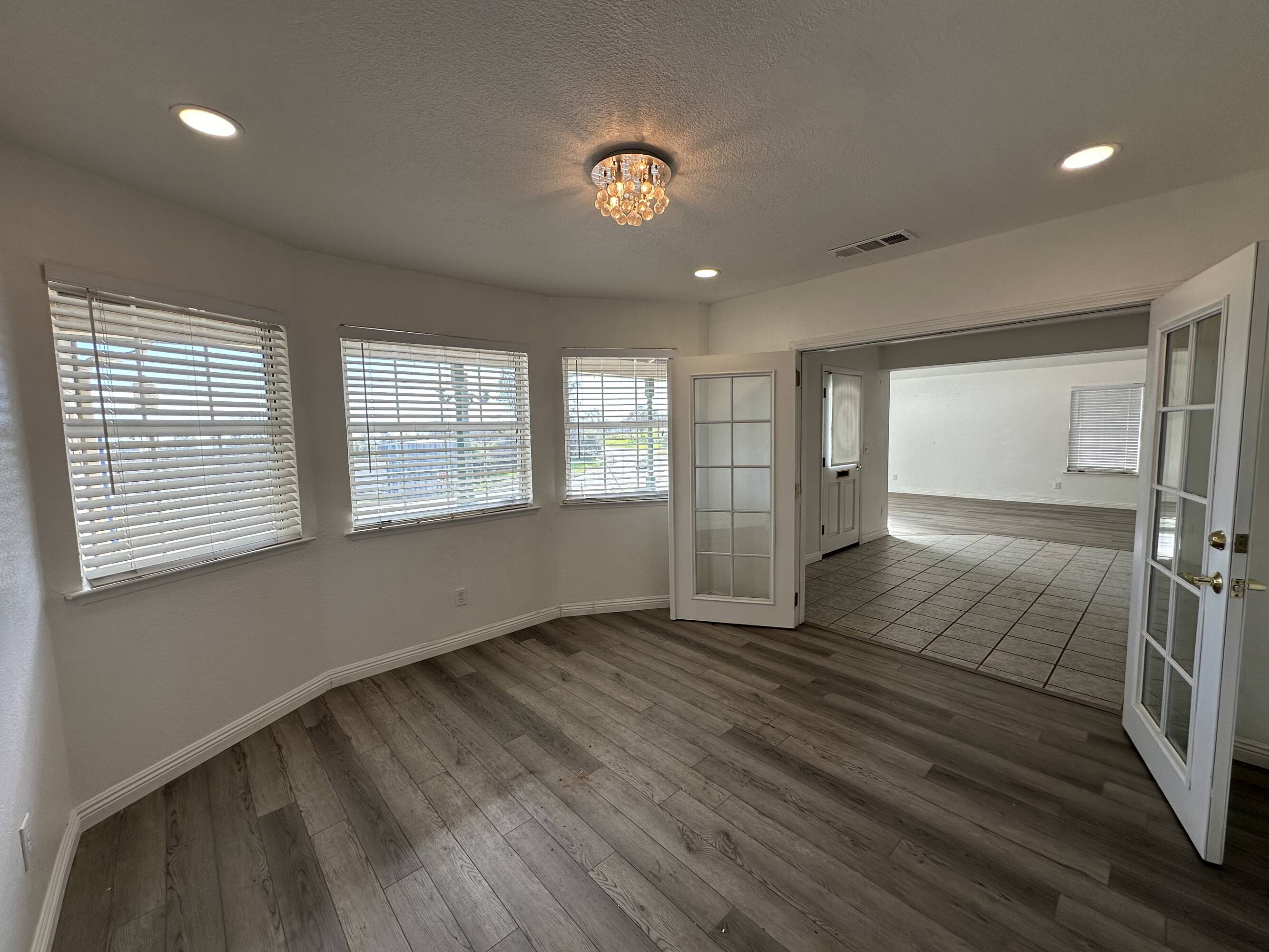 29369 Auberry Rd, Prather, CA 93651