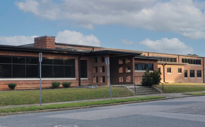 Pictures of Industrial property located at 633 Chatham St, Sanford, NC 27330 for lease - image #1