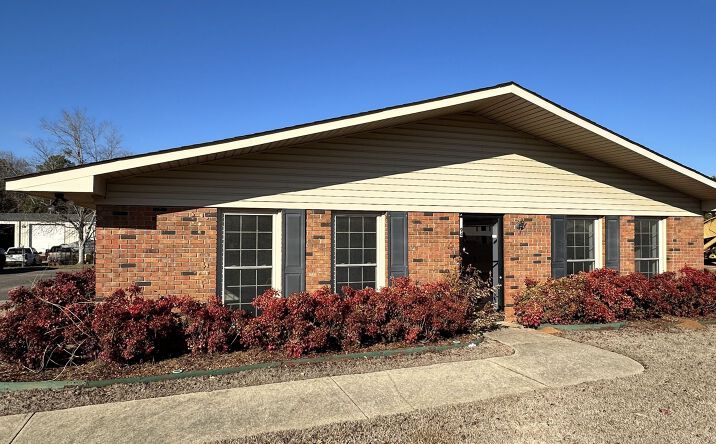 Pictures of Office property located at 2094 Fisher St SW, Huntsville, AL 35803 for lease - image #1