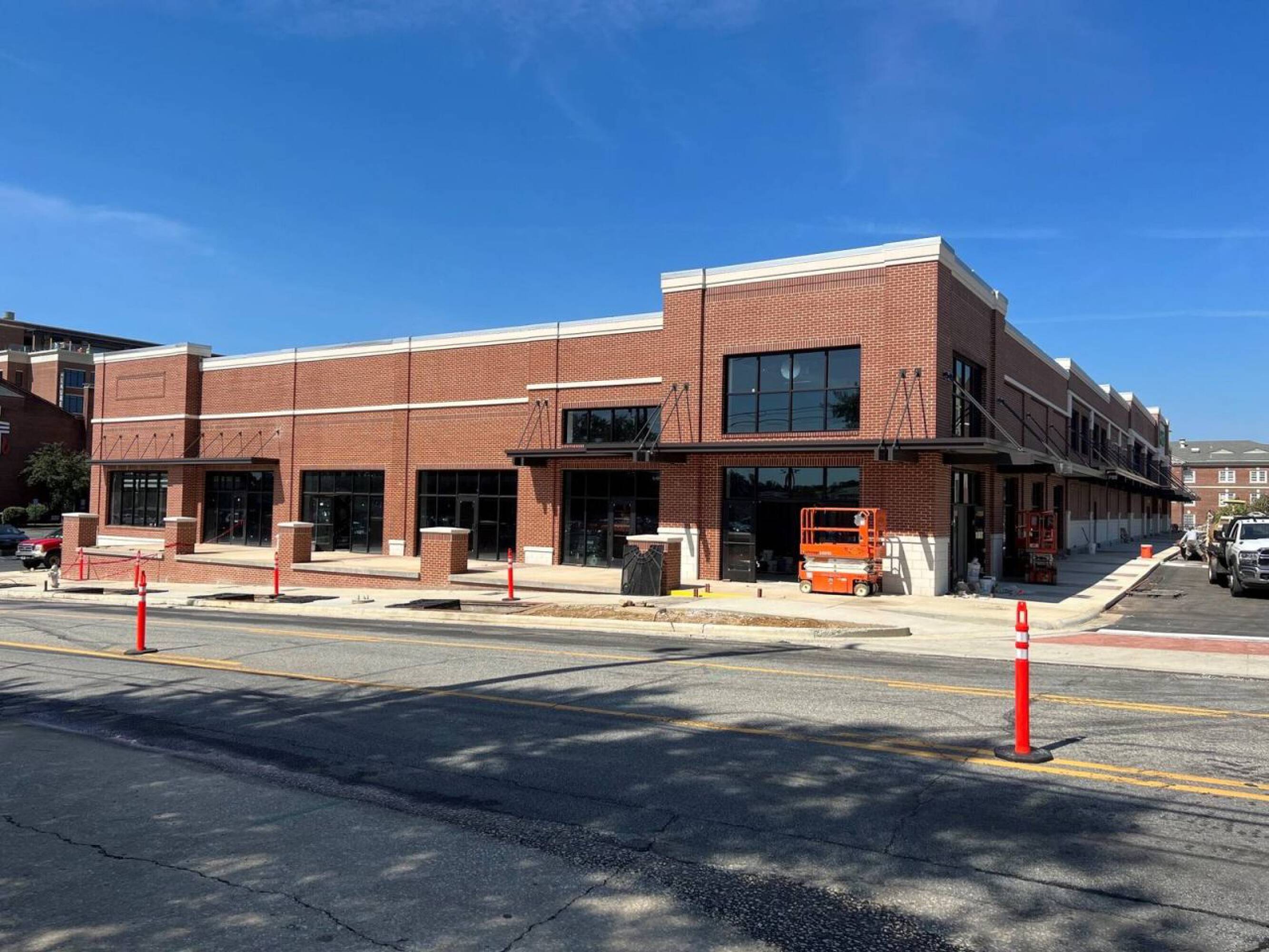 138 S Gay St, Auburn, AL 36830