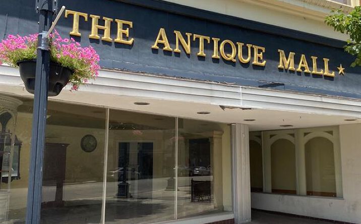 Pictures of Retail property located at 926 4th Ave, Huntington, WV 25701 for lease - image #1