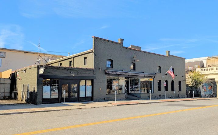 Pictures of Retail, Office, Restaurant property located at 154 S Madison St, Spokane, WA 99201 for lease - image #1