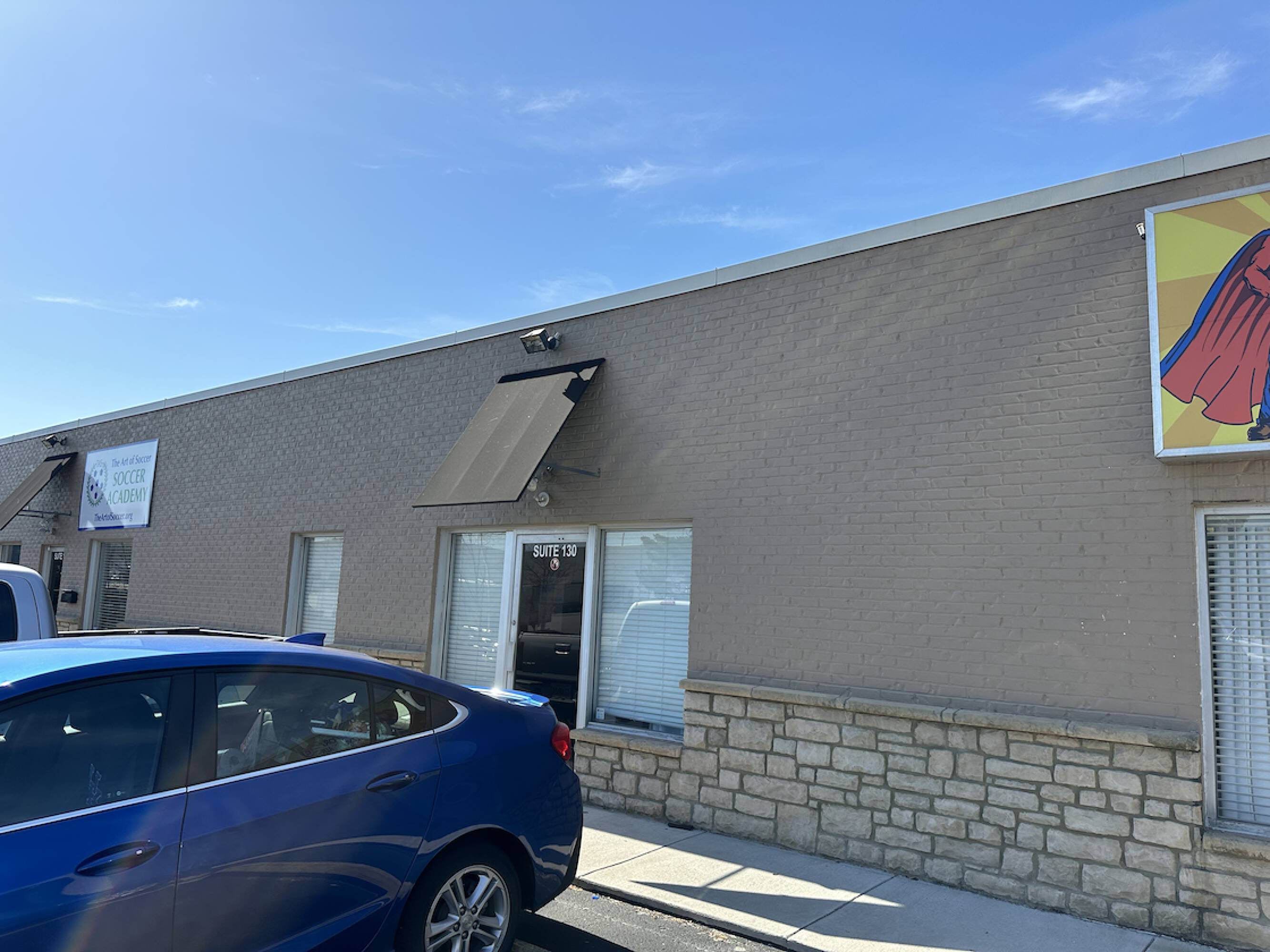 2430 Palumbo Dr, Lexington, KY 40509