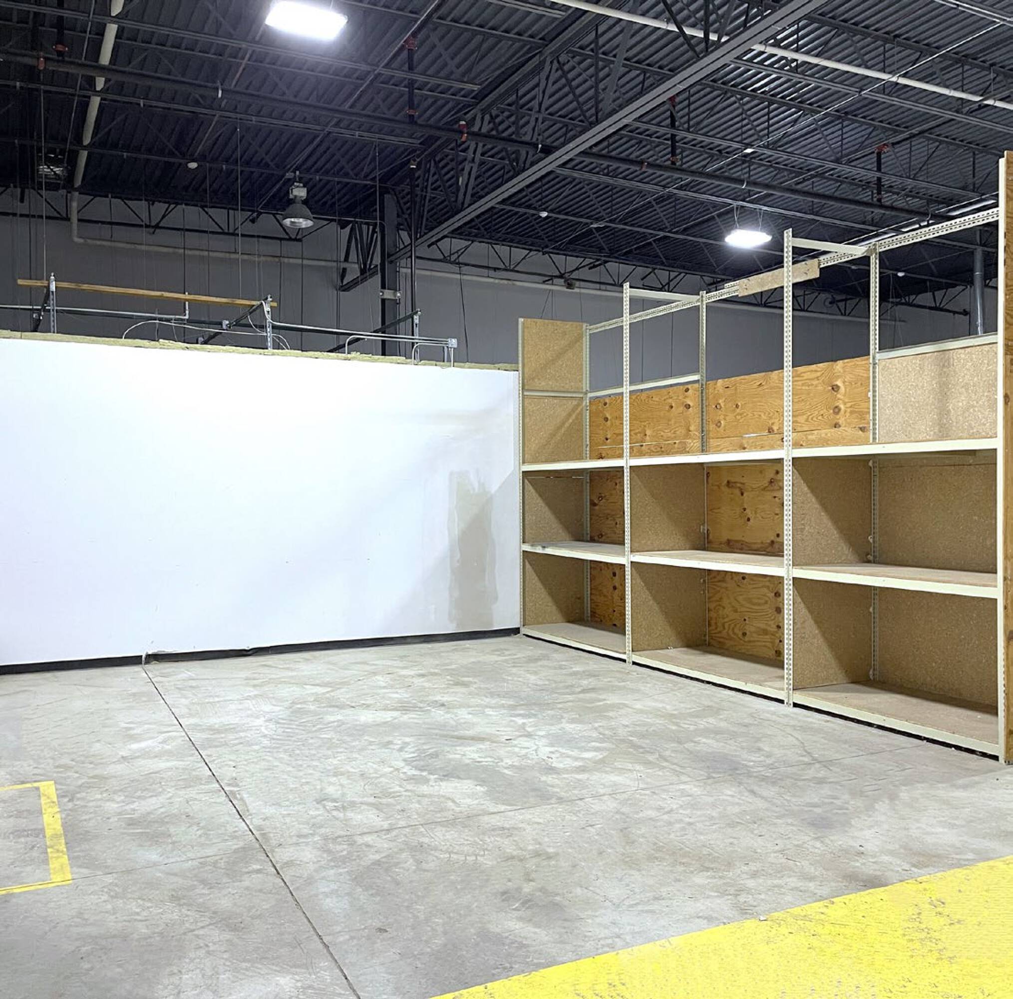 51147 Pontiac Trail, Wixom, MI 48393