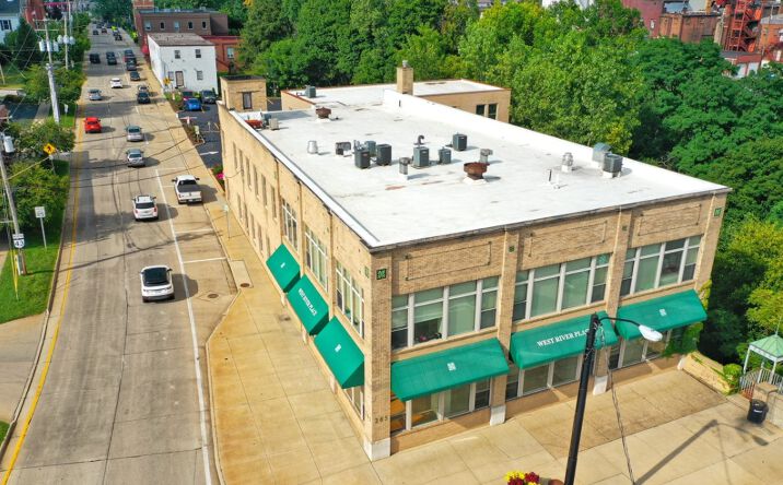 Pictures of Office property located at 265 W Main St, Kent, OH 44240 for sales - image #1