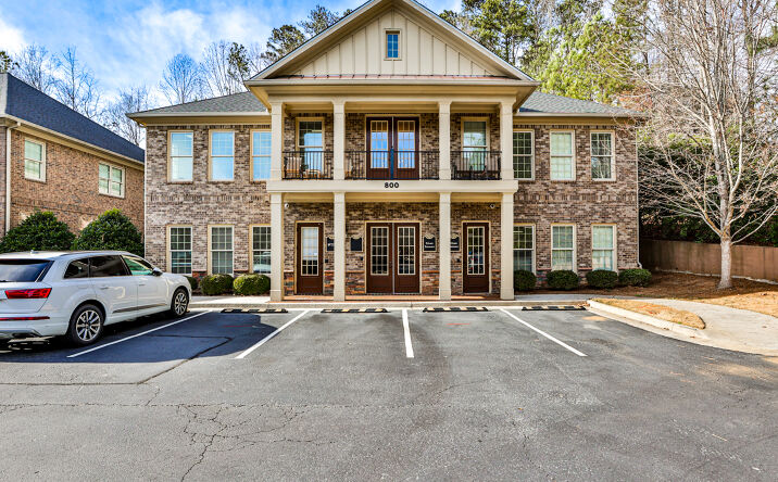 1905 Woodstock Rd, Roswell, GA 30075 | Crexi.com