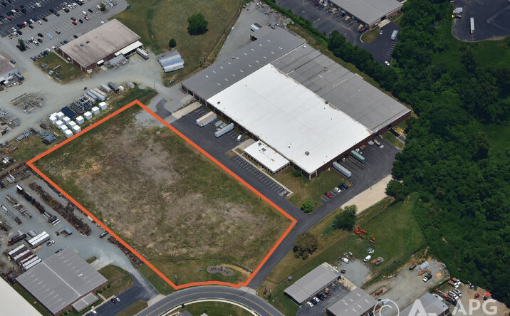 Pictures of Land property located at 2511 Greengate Dr, Greensboro, NC 27406 for lease - image #1