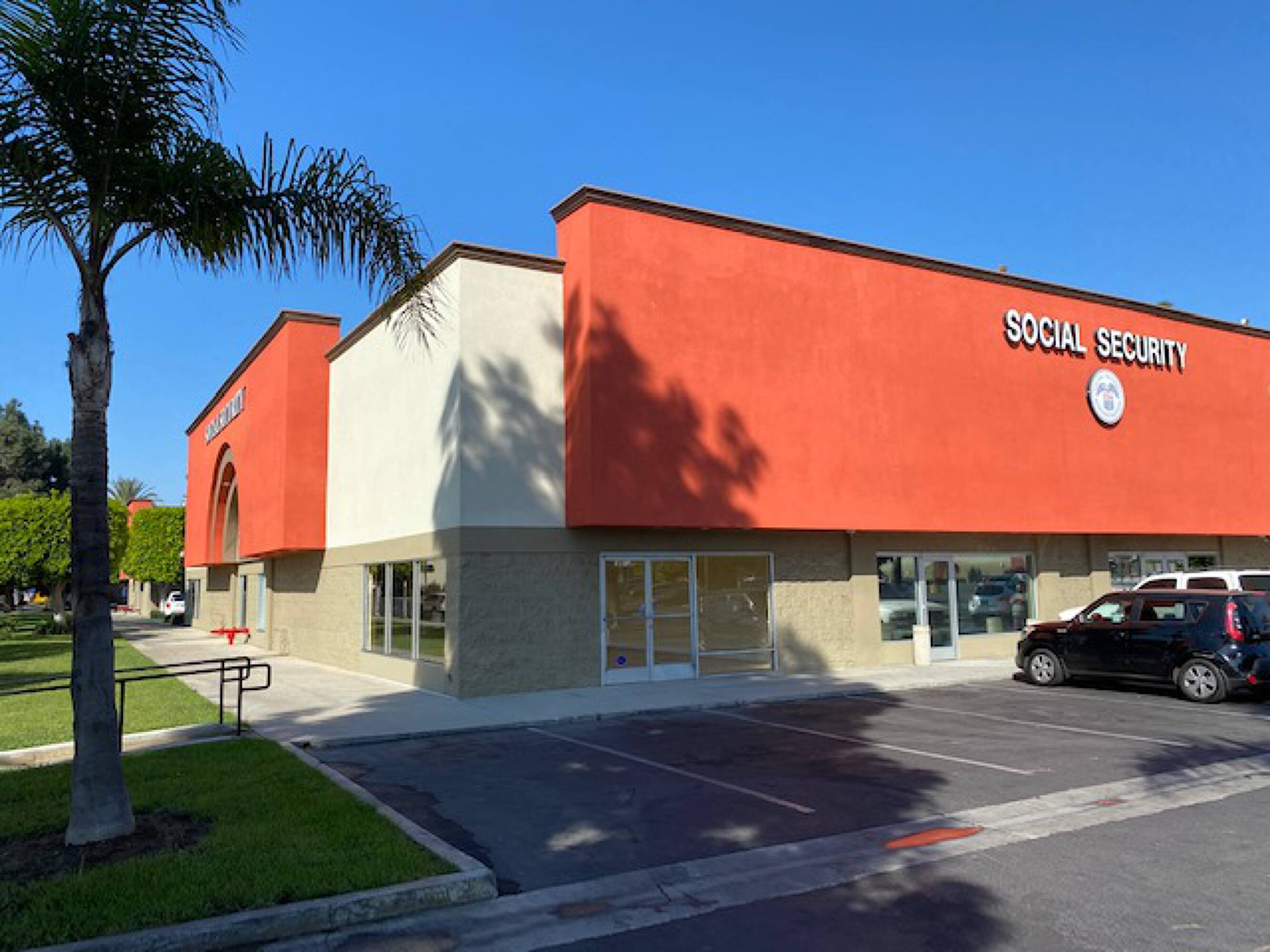 237 E Compton Blvd, Compton, CA 90220