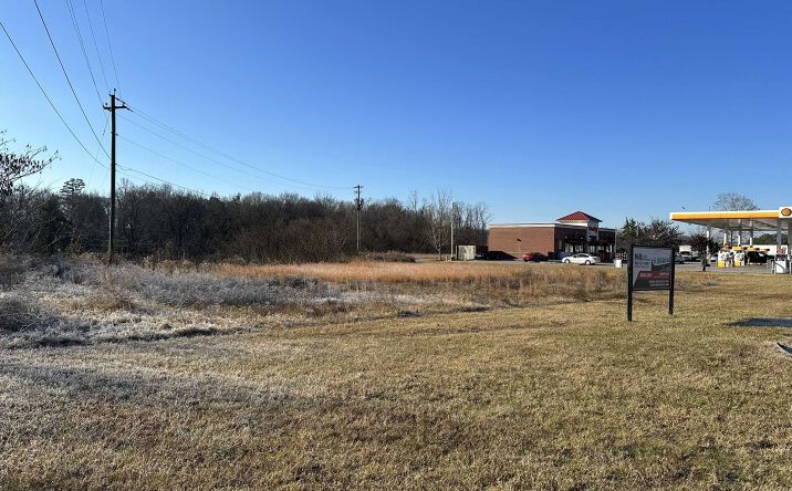 Pictures of Retail, Land property located at 6240 Asheville Hwy, Knoxville, TN 37924 for lease - image #1