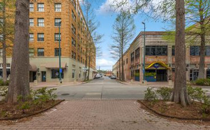 203 W Third St, Lafayette, LA 70501 | Crexi.com