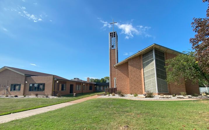 Pictures of Retail, Office, Special Purpose property located at 660 Charbonier Rd, Florissant, MO 63031 for lease - image #1