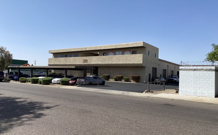 Pictures of Industrial property located at 320 W Lone Cactus Dr, Phoenix, AZ 85027 for lease - image #1