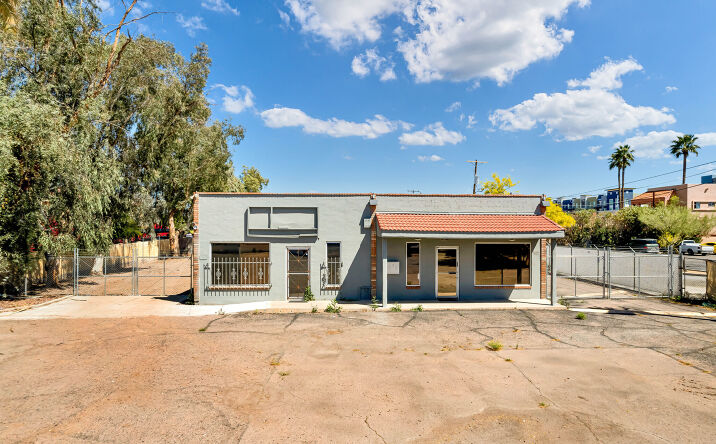 Pictures of Retail, Industrial, Land property located at 1219 S McClintock Dr, Tempe, AZ 85281 for lease - image #1
