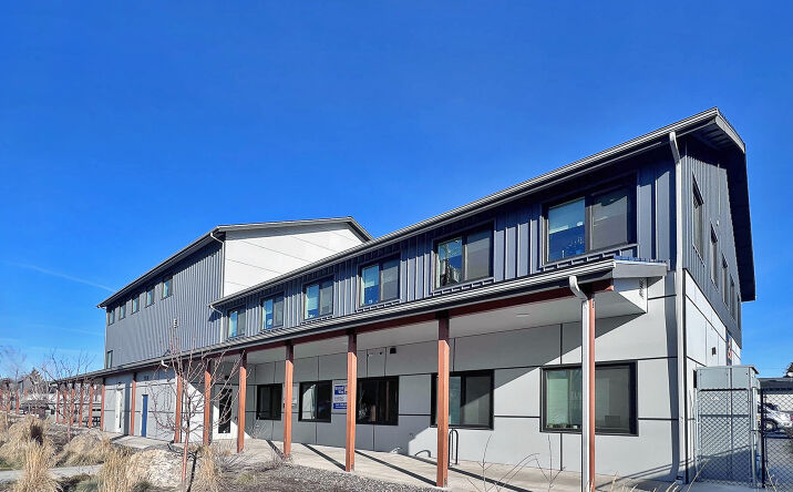 Pictures of Office property located at 150 NE Hawthorne Ave, Bend, OR 97701 for lease - image #1