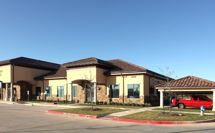 Pictures of Retail, Office property located at 3005 E Renner Rd, Richardson, TX 75082 for lease - image #1