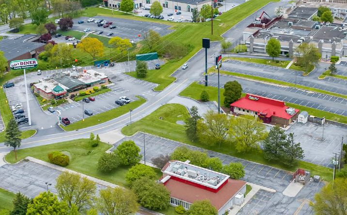 Pictures of Retail property located at 135 Sheraton Dr, New Cumberland, PA 17070 for lease - image #1