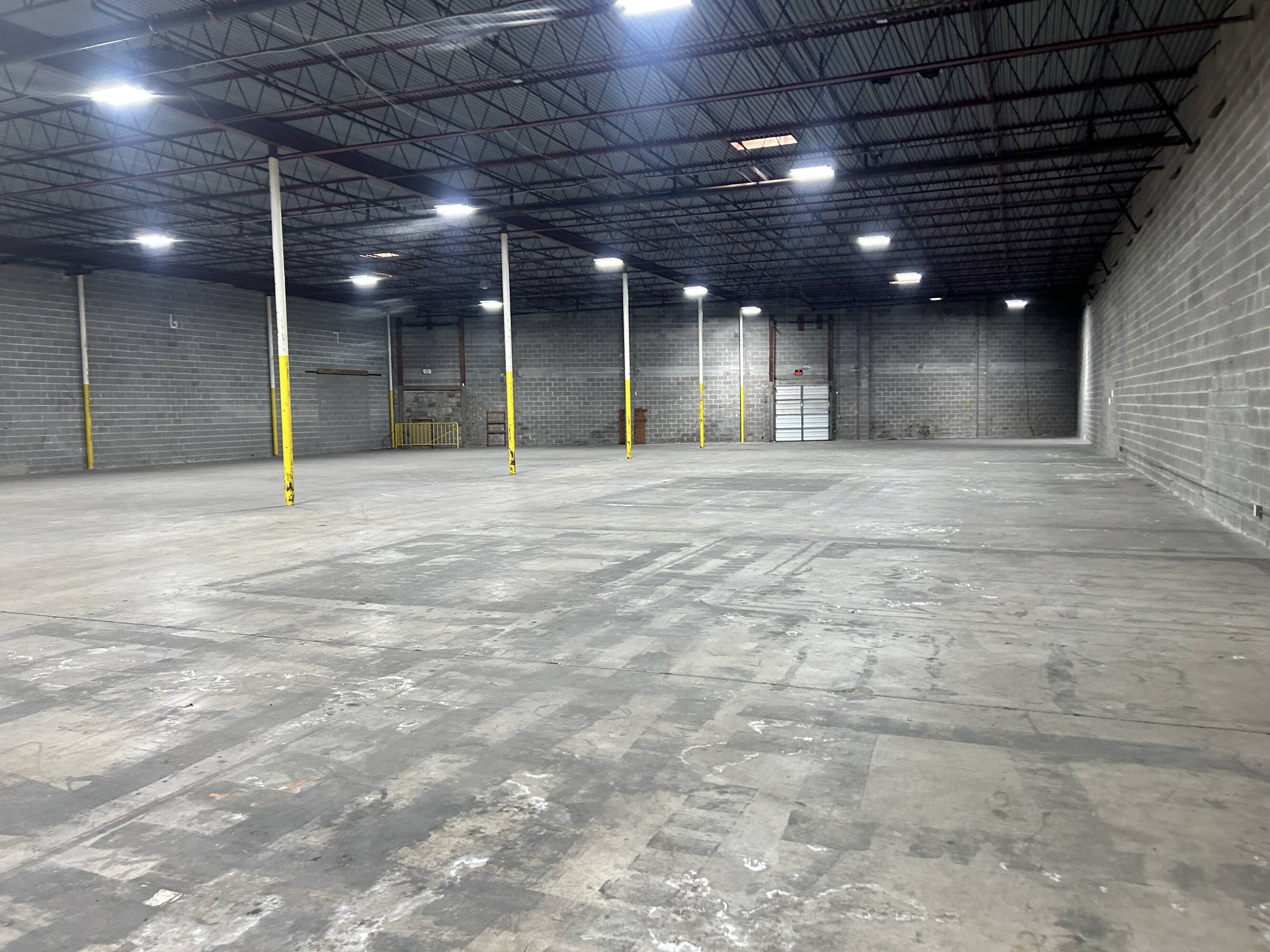 Office / Warehouse space in Minimax Industrial Park