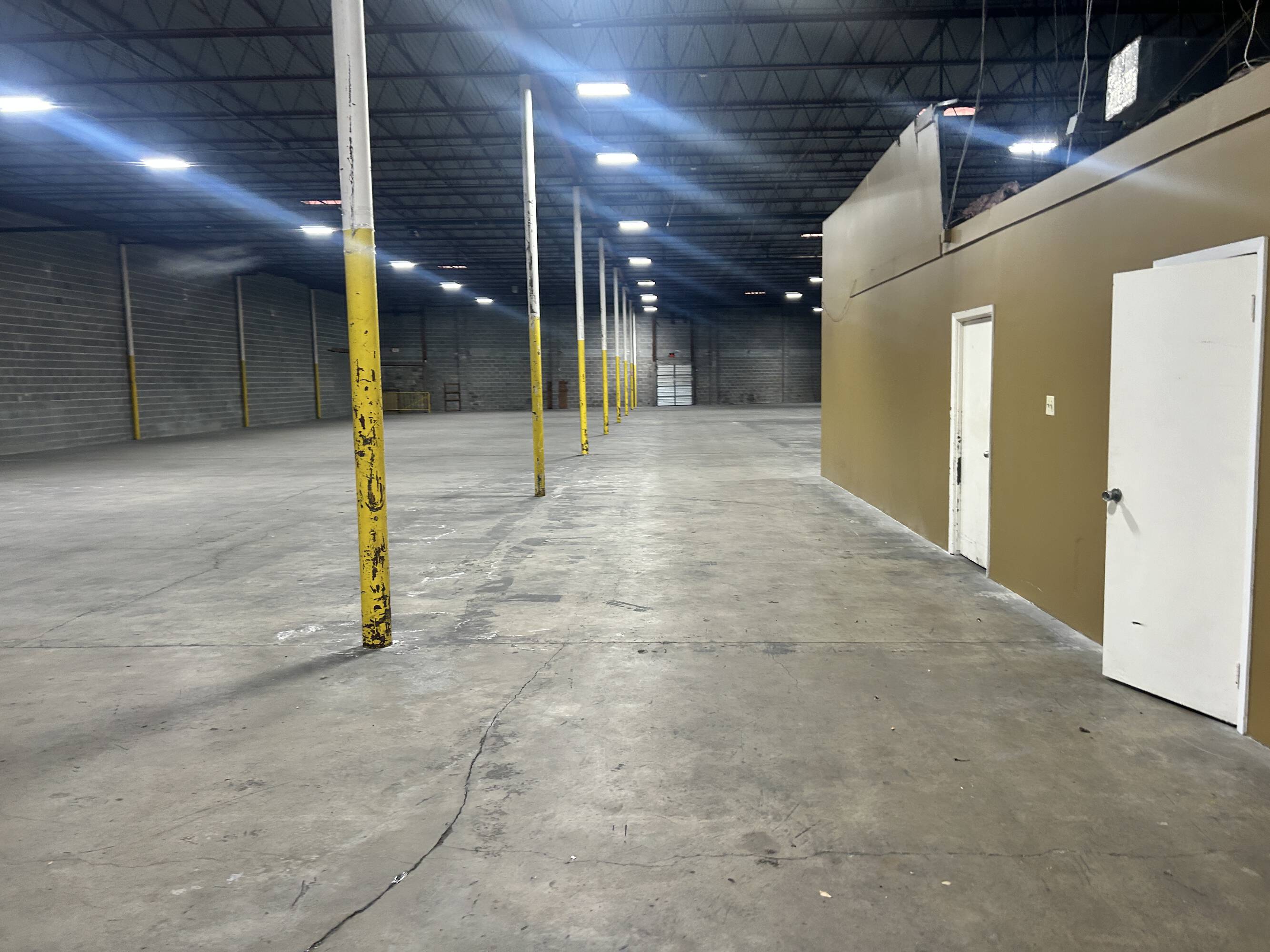 Office / Warehouse space in Minimax Industrial Park