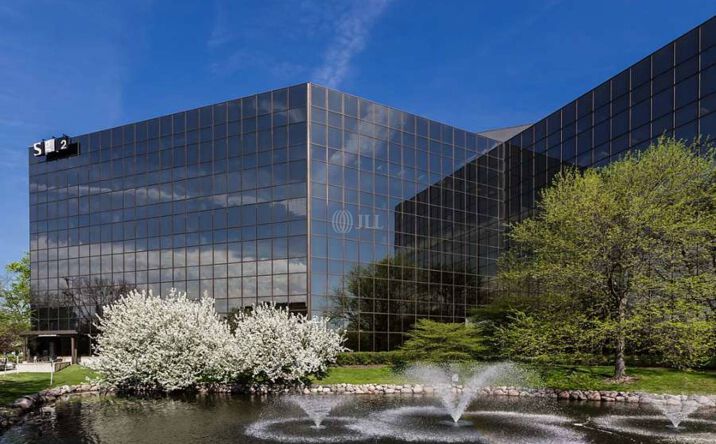 Pictures of Office, Land, Restaurant property located at 5202 Old Orchard Rd, Skokie, IL 60077 for lease - image #1