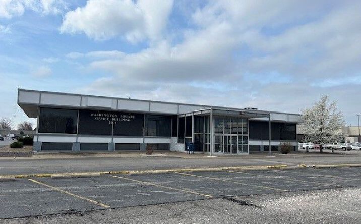 Pictures of Office property located at 5011 Washington Ave, Evansville, IN 47715 for lease - image #1