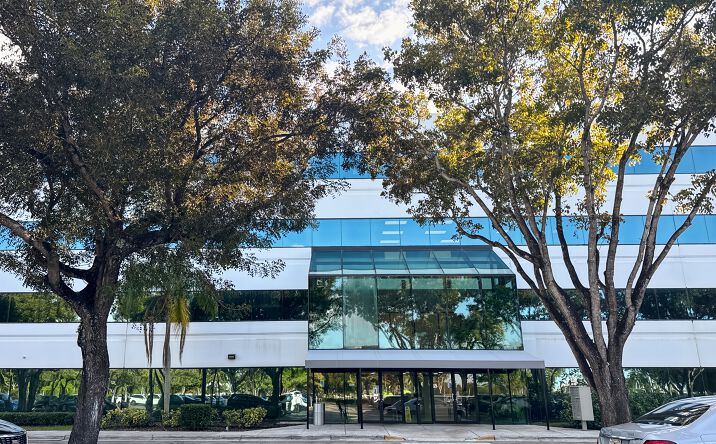 Pictures of Office property located at 2001 NW 107th Ave, Suite 450, Doral, FL 33172 for lease - image #1