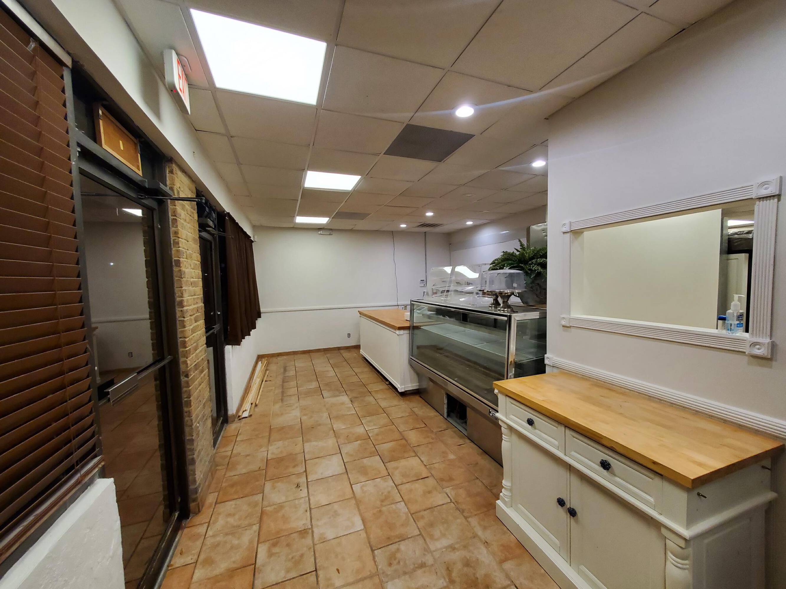 6943 St Augustine Rd, Jacksonville, FL 32217