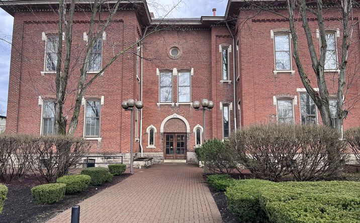Pictures of Office property located at 929 Harrison Ave, Columbus, OH 43215 for lease - image #1