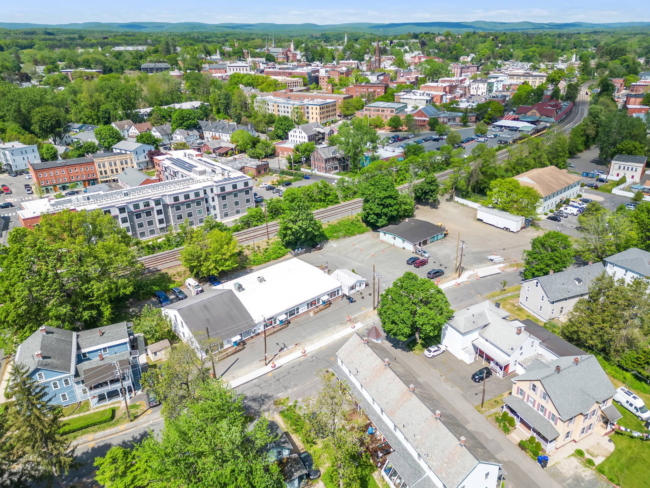 123 Hawley St, Northampton, MA 01060