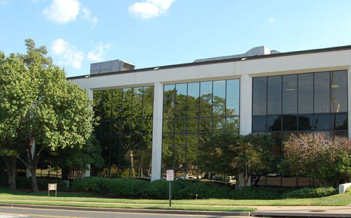 Pictures of Office property located at 745 Olive St, Shreveport, LA 71104 for lease - image #1