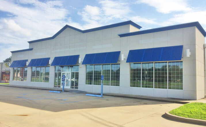 Pictures of Retail property located at 8655 Millicent Way, Shreveport, LA 71115 for lease - image #1