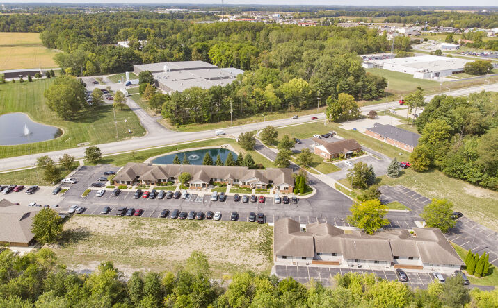 Pictures of Office property located at 1340 S Grandstaff Dr, Auburn, IN 46706 for lease - image #1