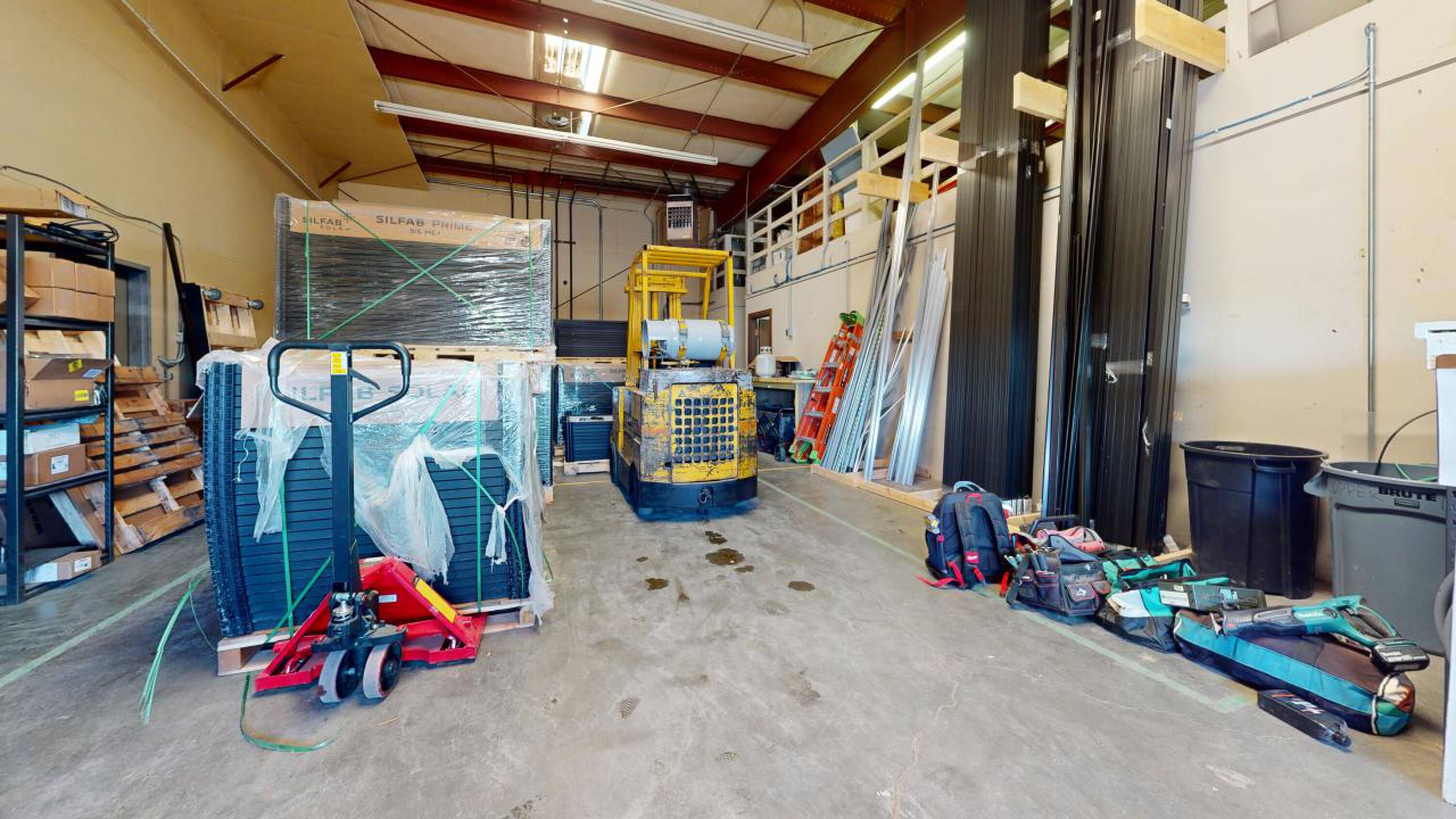 454 Moore Ln, Billings, MT 59101