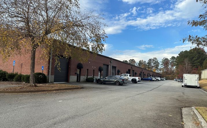 Pictures of Office, Industrial property located at 260 International Pkwy, Dallas, GA 30157 for lease - image #1