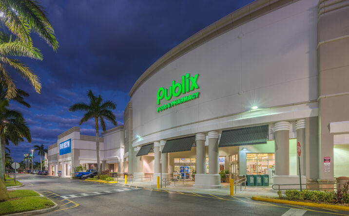 Pictures of Retail property located at 1003 E Commercial Blvd, Oakland Park, FL 33334 for lease - image #1